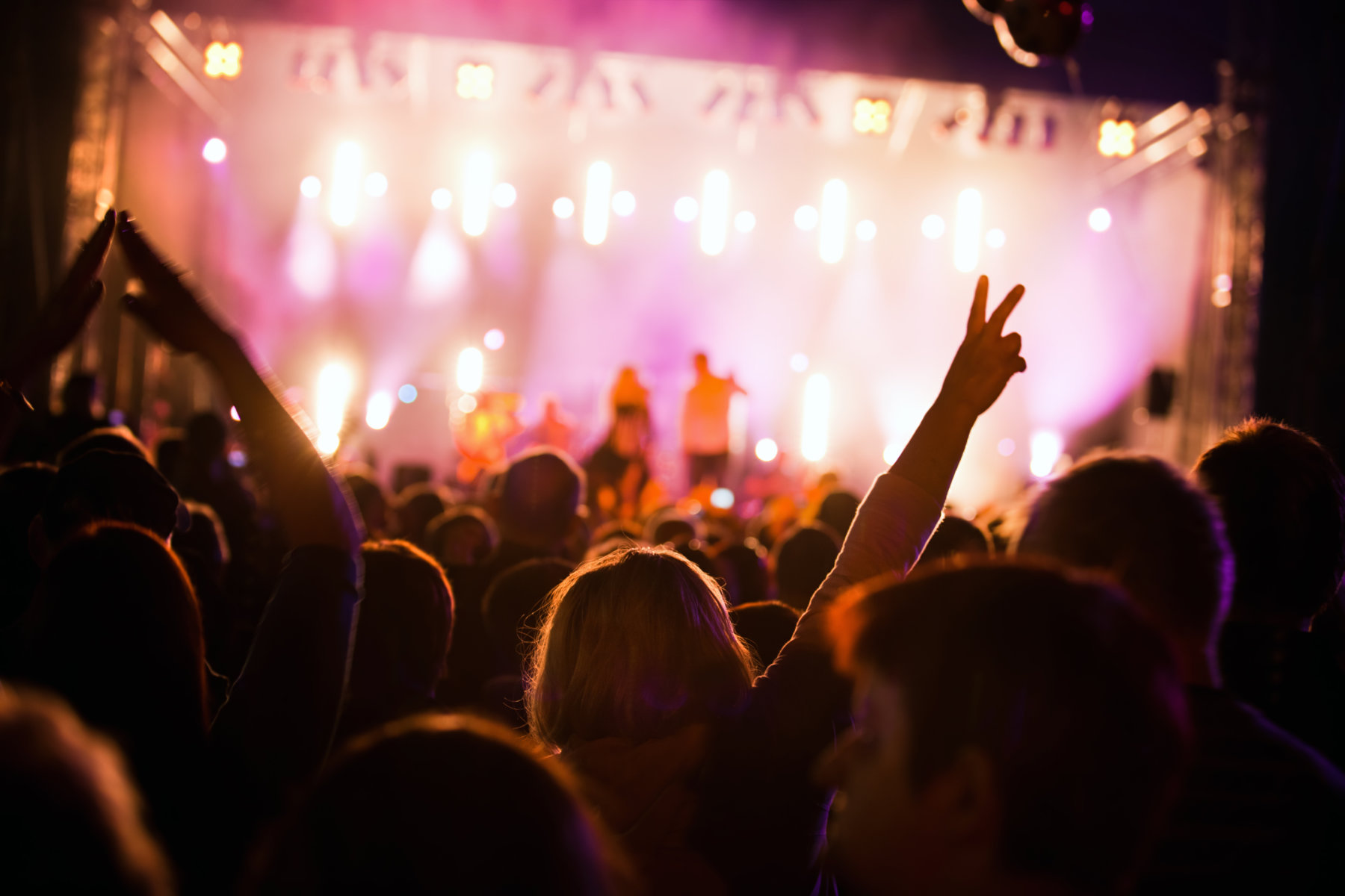 Konzert mit zahlreichen Besuchern